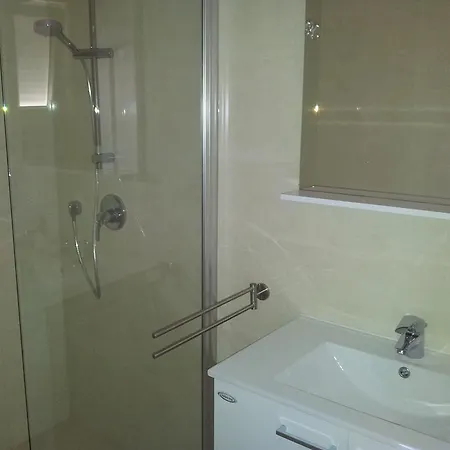 Apartment Lucija Brela